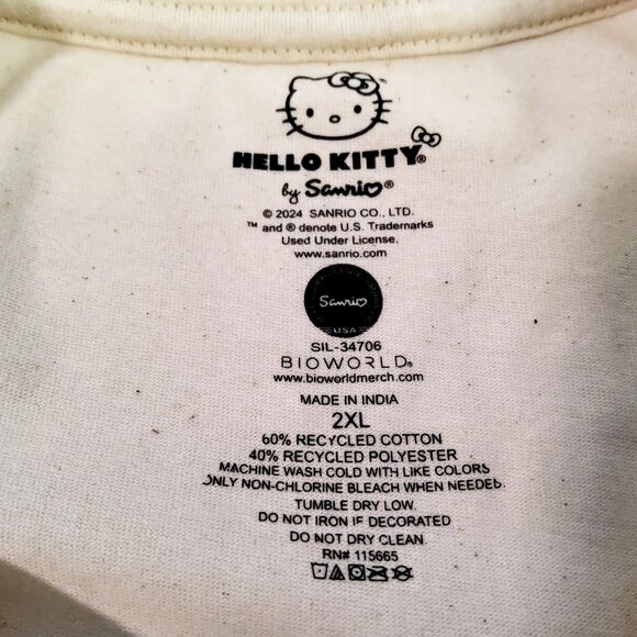Hello Kitty By Sanrio Womens 2XL T-Shirt Pink Heart Design Beige Crew neck desig - Picture 6 of 8